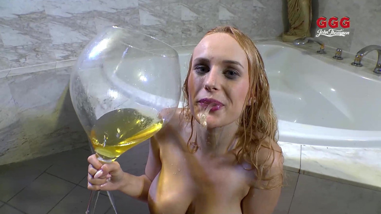 German Hardcore Gangbang: Ggg - Bukkake Queen Takes It All