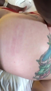 흑인 대물 자지 왕에게 따먹히는 쌓인 PAWG