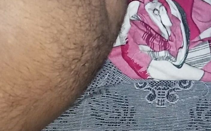 Sweet Indian cock: Dì hôn với con cặc của tôi và liếm tinh...