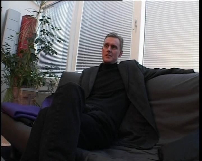 German Fuck Movie: Za Niemieckimi Drzwiami Jest Kurczliwie Pieprzone - Pełny Film