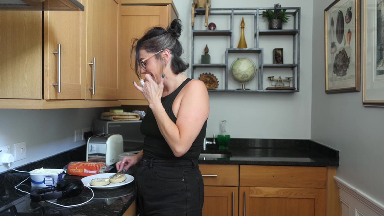 Countess diamond: Le ascelle sudati della tua dominatrice