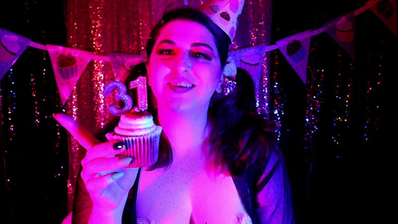 goddessjoules: 생일 입