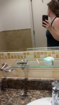 Mira cómo cuelgan mis tetas