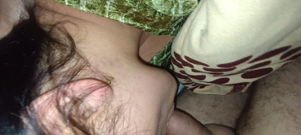 Ionut899: Ayah tiriku kontolku sampai aku crot di dalam!