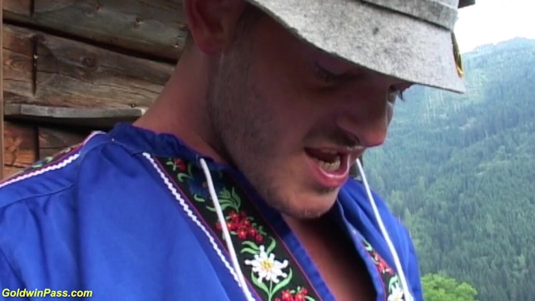 Mountain Fuck Fest: Zenzi First Holliday