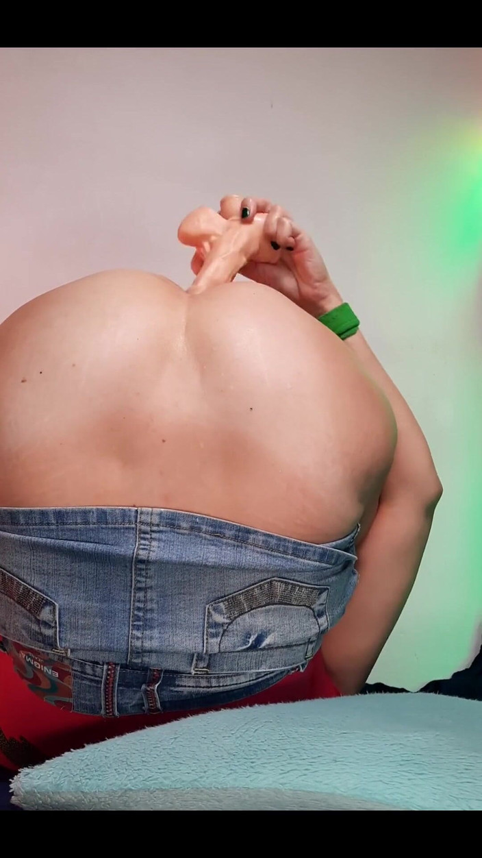 Crypto Mommy: Miluji to tak, bb, když mě sleduješ