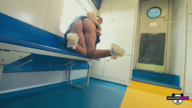 Radio Porno Panda: 在火车上自慰