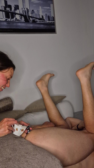 SFHarcerska: Xoa bóp tuyến tiền liệt làm tình đít anh ấy đổ sữa vào đít...