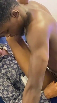 Jiran Seksi Datang Untuk Mengenakan Bayaran Tetapi Dikongkek Tegar Dan Bukannya Oleh Yahooboy Miang