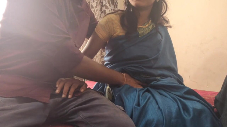 Mumbai Ashu: La vecchia ragazza mi ha chiamato a casa sua e...