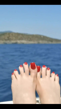 Kaki di atas kapal bagian 2