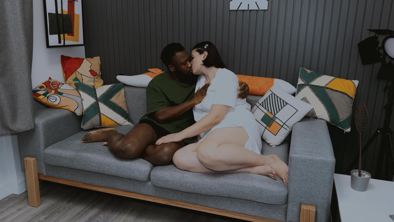Dirty fantasy: Fat BBW Stepmom Fucks Black Cock