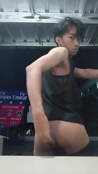 Anal Fisting in Public Place