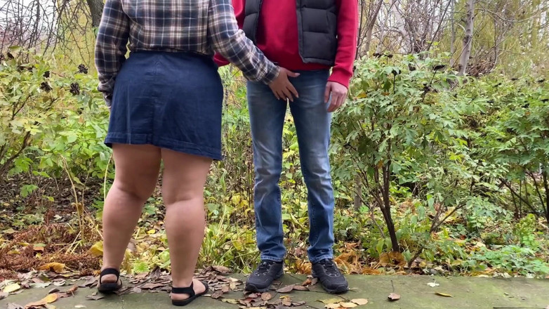 OurFetishLife: Зрілий мачуха привертає увагу пасинка