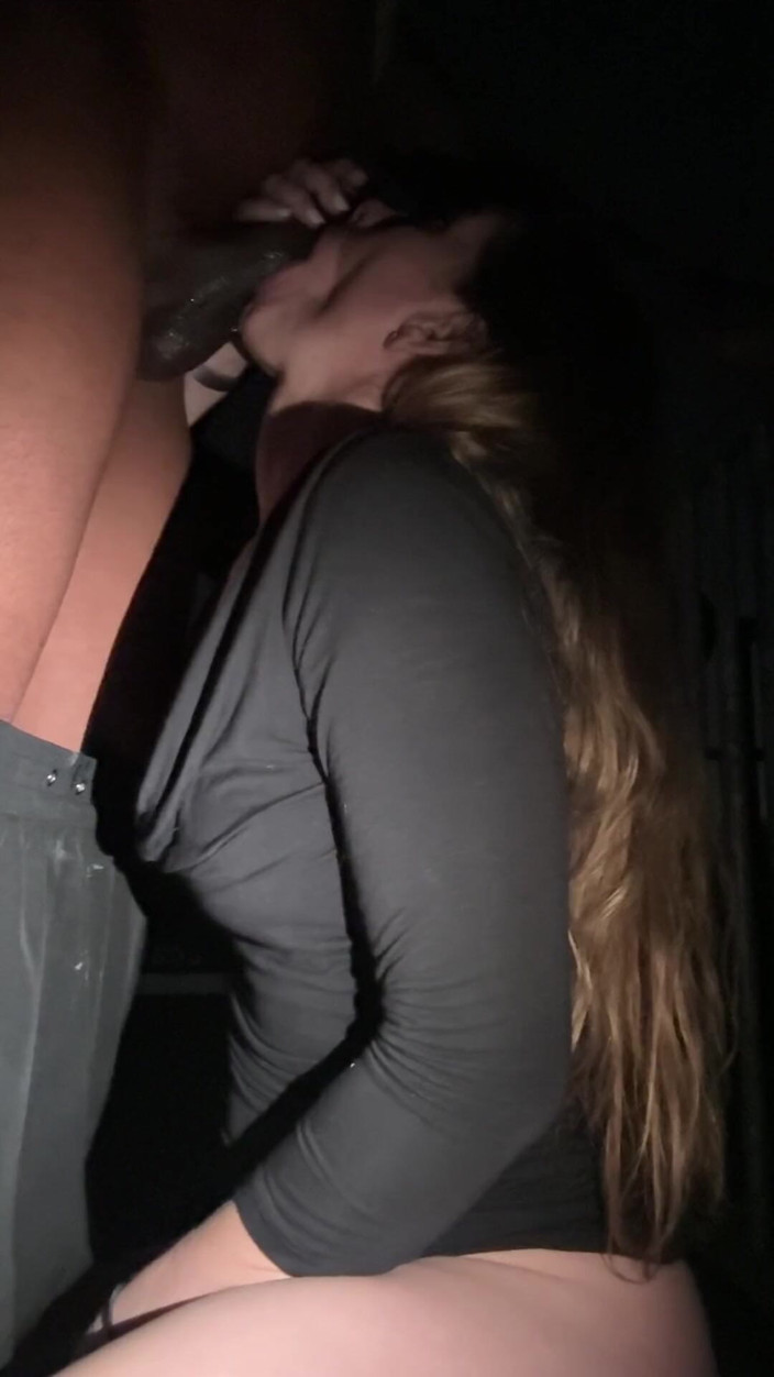 Jackrackemxxx: 핫와이프와 섹스하는 야간 하이킹 단정치 못한 머리와 애널 섹스