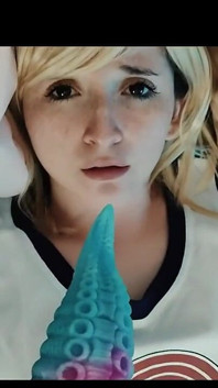 Have a Lovely New Week! Enjoy Me as Lola Bunny...