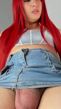 Aline Costa's Fat Colombian Cock Exploding on Webcam