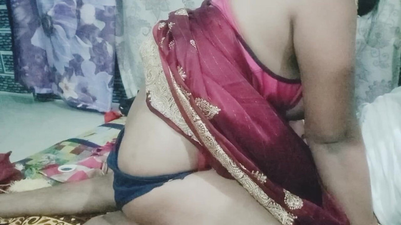 BendableFog5: हॉट भाभी को भाई ने संतुष्ट नहीं कर पाया तो देवर के साथ सेक्स किया भाग 2