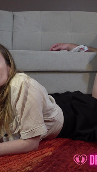 Cedrika's Sneaky Sniffer - Dreamgirls in Socks