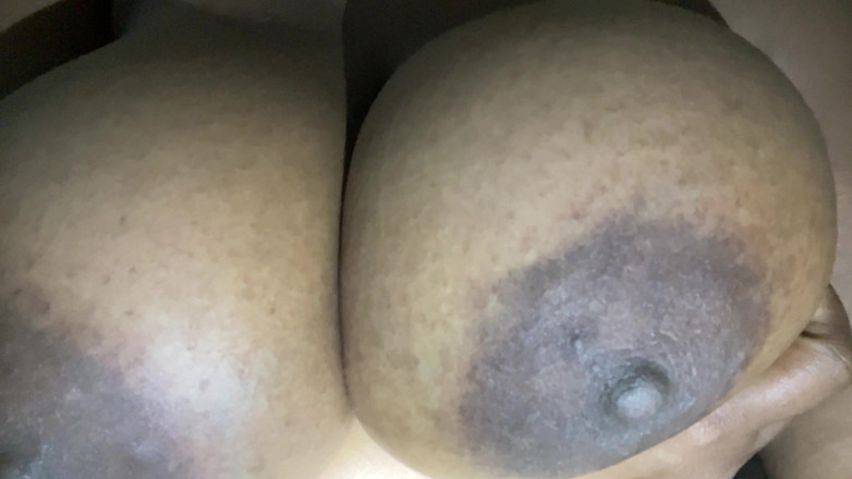 Atii2: Big Natural Boobs From Africa