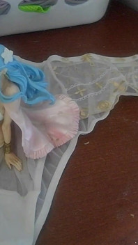 Cumming on Nefertari Vivi Figurine!
