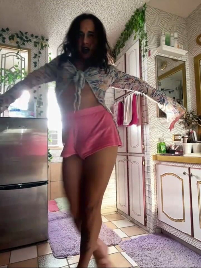 TSJade95: Call Mehhh Lol Dance