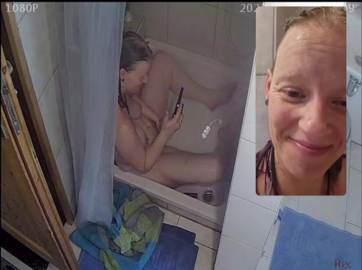 KittieNoOne: Kittienoone mandi dan melancap