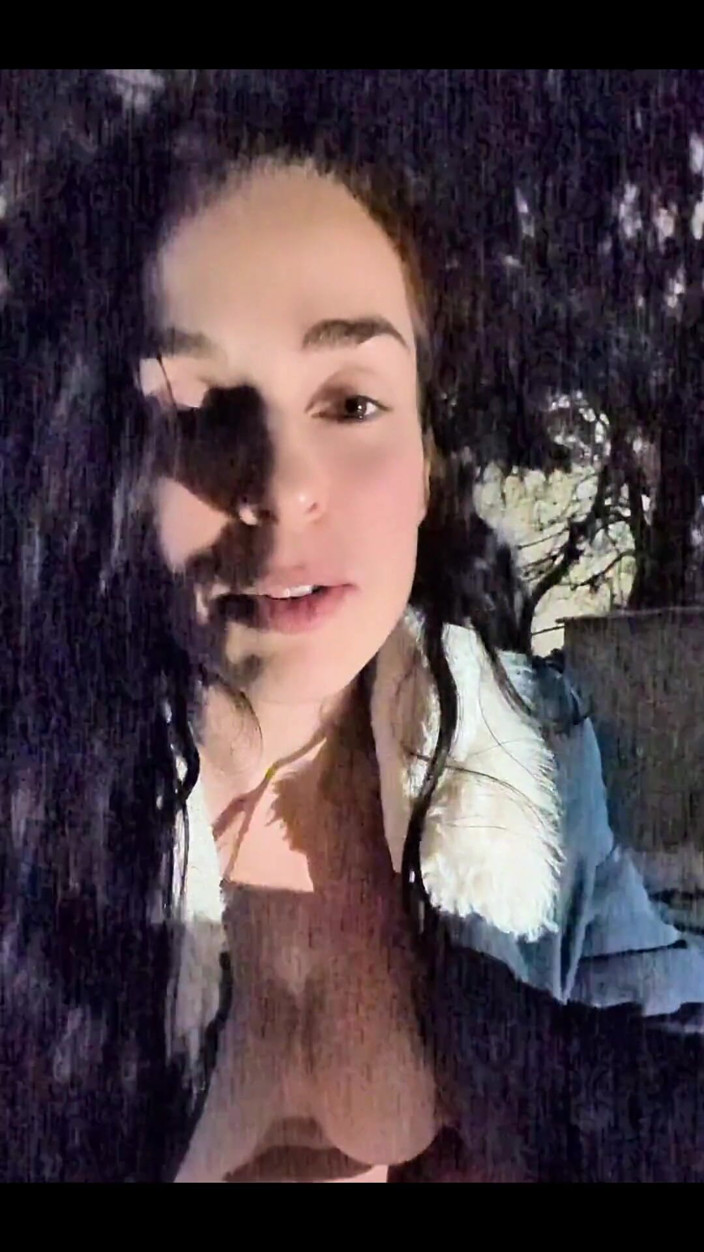 Ashley_Dreamz: 853878775228690432.mp4