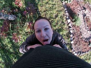Hera Harding: Cheating Wife Gives Blowjob to a Gardener