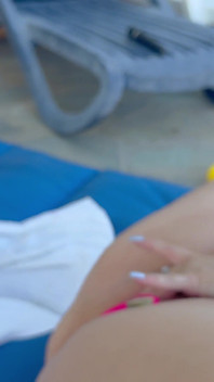 O trag pe Anjaamelia POV cu dildo-ul meu strap-on
