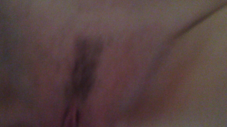 Pussy9lives: Amateur young couple fucking at lunchtime