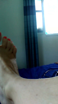 Teacher Show Her Soles to New Student on Video!