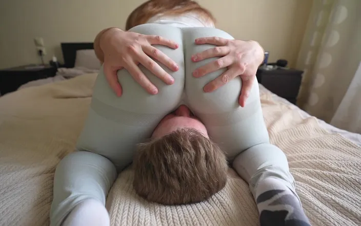 Booty_assx: Big Ass Facesitting in Grey Yoga Pants