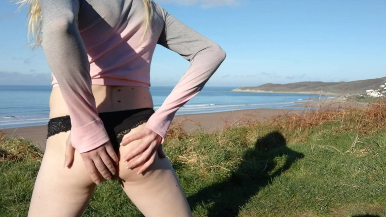The Midnight Minx: Strandhoer