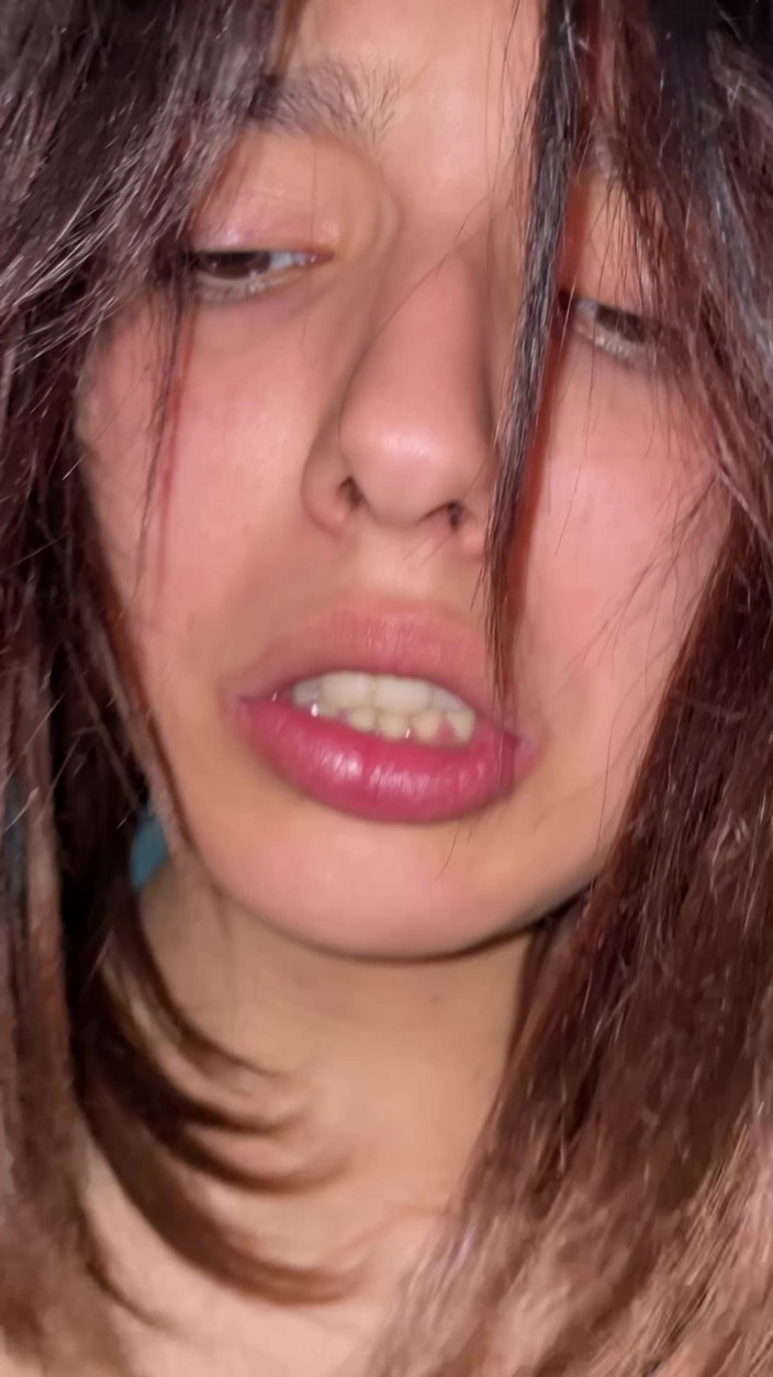 Endemoniados: Petite Teen Squeals with Pleasure as She Enjoys a Huge...