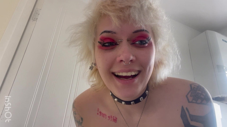 Glitterqueen1999: Neus pijpen niezen hoestend snot fetisj spuug compilatie