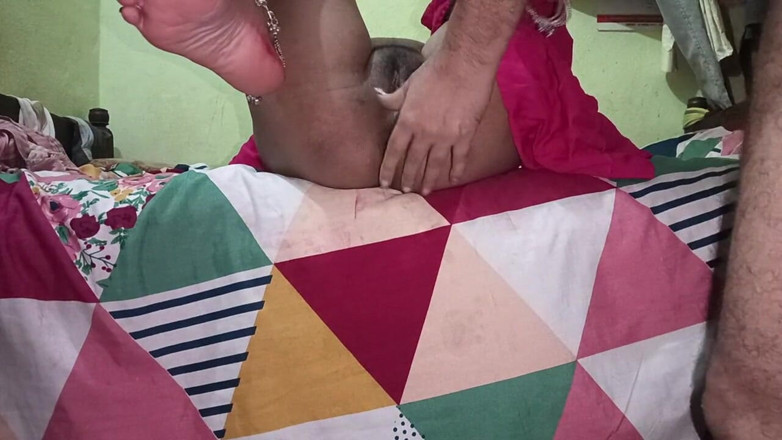 pooja99999: Indiancă desi Pooja bhabhi însărcinată