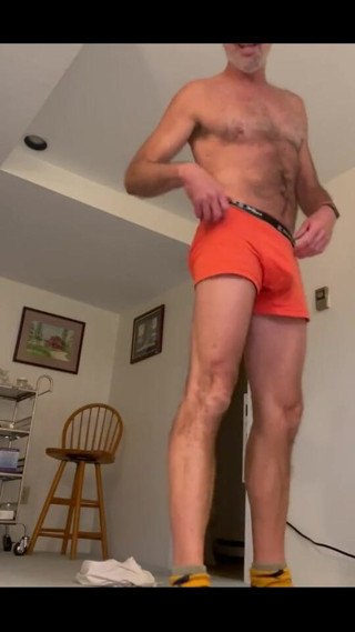Guy Grey: Solo Man