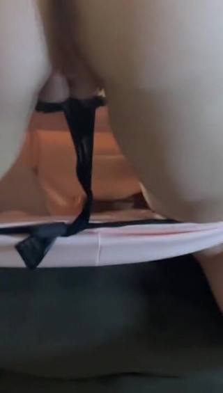 SassyTiff: Prsatá teen hardcore kouření