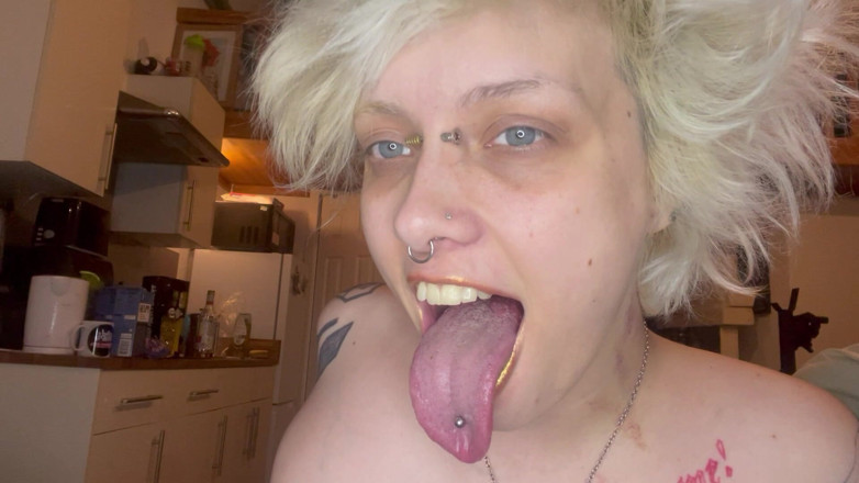 Glitterqueen1999: Fetish fetish mulut dengan gincu tiada awek goth solek
