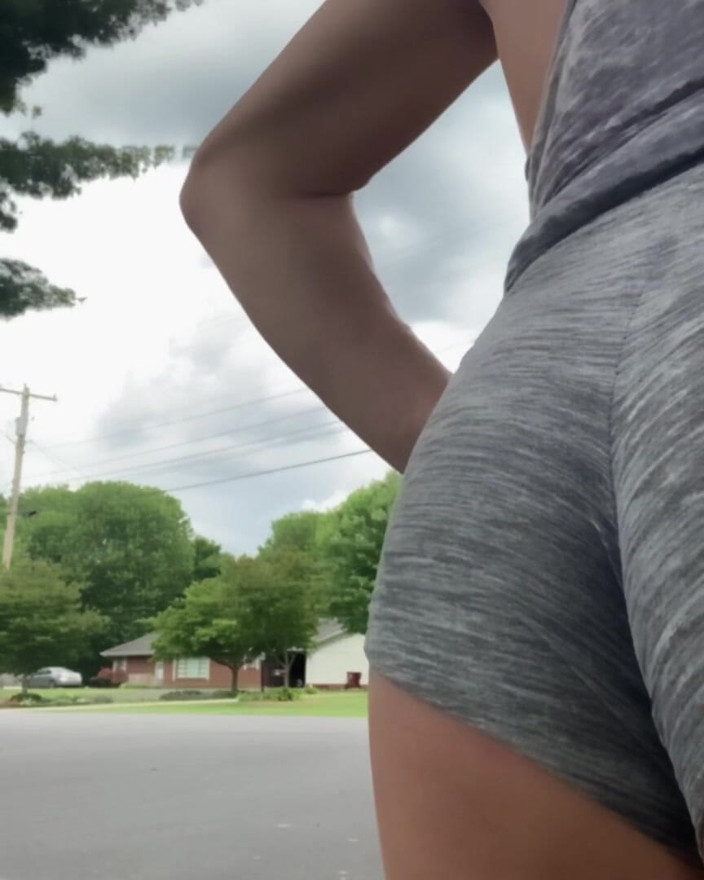 CindieLove: Hot Booty Shorts offentligt Cindie Love Compilation Sissy CD