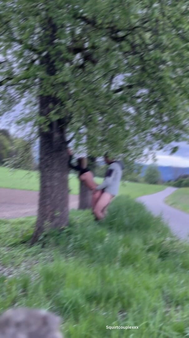 Spuirtcouplexxxx: Blonde milf im freien im wald gefickt