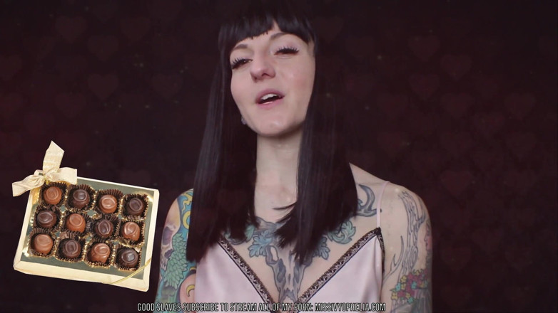 Miss Ivy Ophelia: Lovesick sissy doll triggers 2