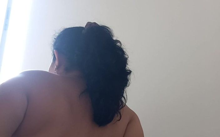 Valkyrieandluigy: Real amateur chupando garganta profunda latina
