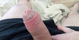 Big Pisser: 用astrong臭鸡巴展示和涂黑我那未割包皮的神奇鸡巴