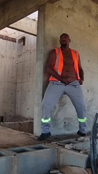 After Work I Went to the Construction Site to Enjoy Myself