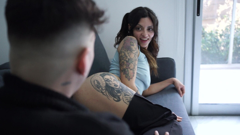 steffcrimeok: Leidenschaftlicher Sex Auf Der Couch!