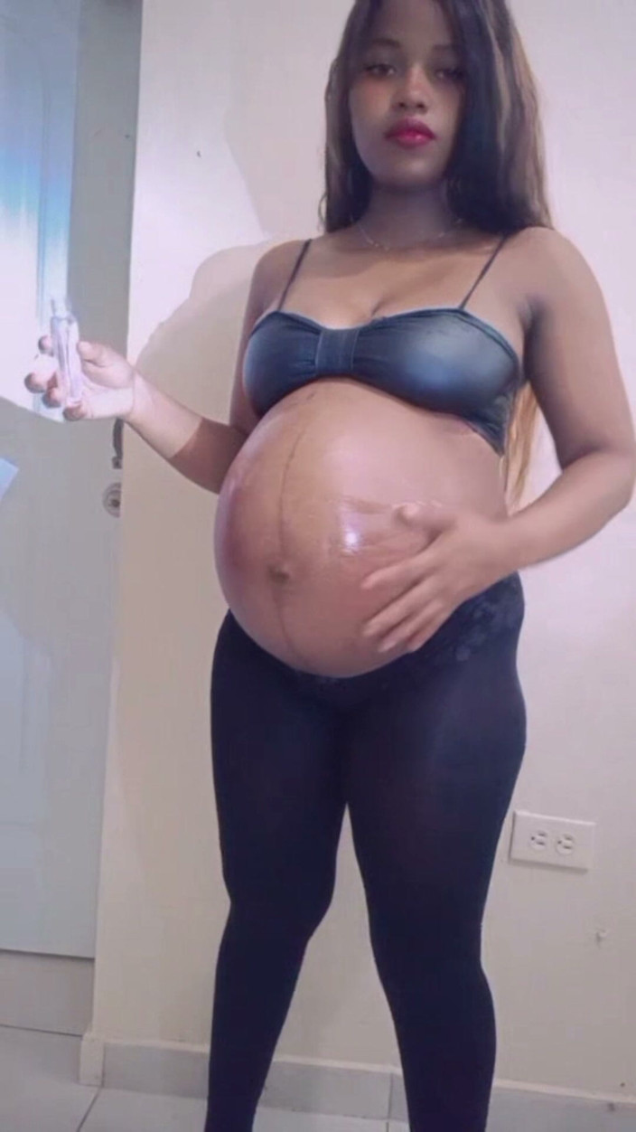 Minayi: There Are Photos That Need No Explanation Because a Single...