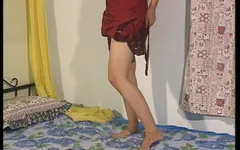 सुंदर wichs mit karotte - गाजर के साथ शानदार लंड हिलाना