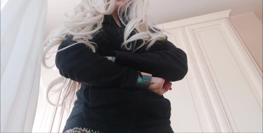 savannahamatoriale: Italian Stepmom Angry with You!